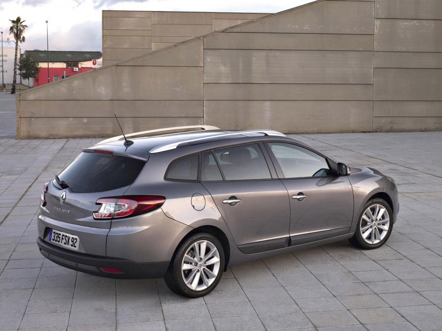  Renault Megane Sport Tourer 2009 года  (фото 22 из 29)